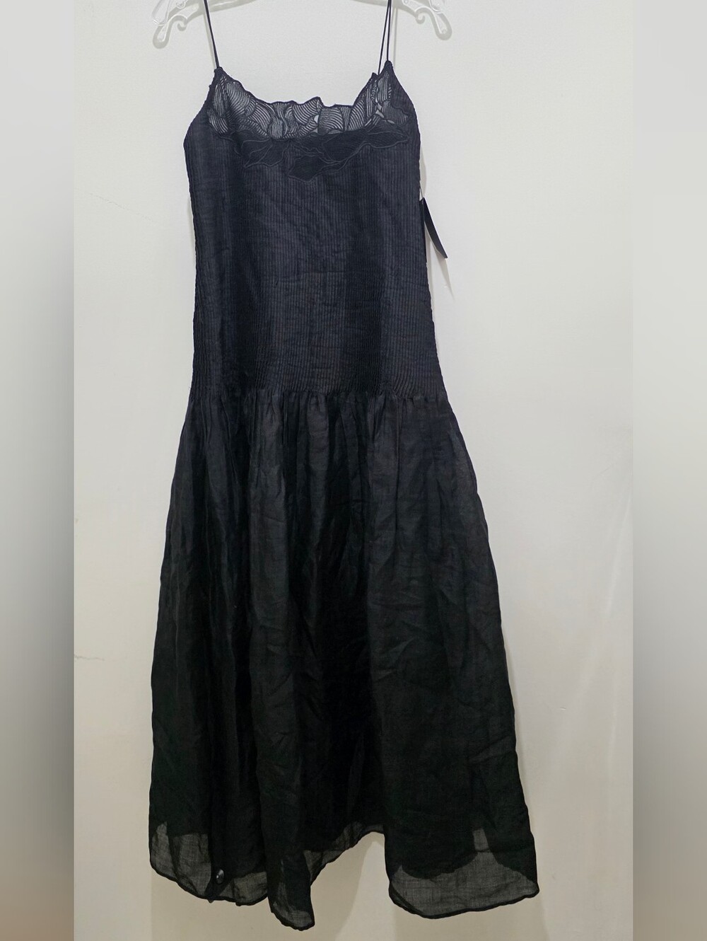 NWT Massimo Dutti Black Embroidered Pleated Midi Dress  Size 2
